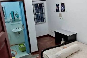 Taman Muzaffar Heights