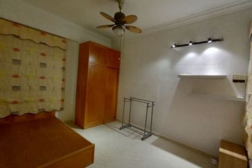 CHENG HEIGHTS CONDOMINIUM