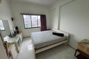 KENANGA (PARK VIEW COURT)