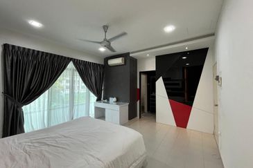 Taman Muzaffar Heights