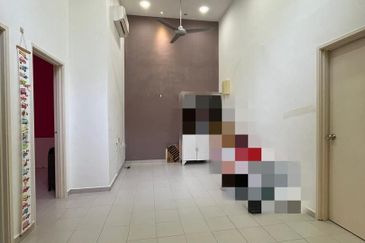 Taman Muzaffar Heights