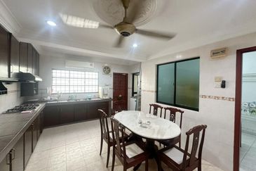 Taman Batu Berendam Putra