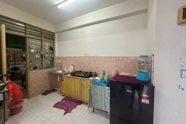 Pangsapuri Bukit Beruang Utama