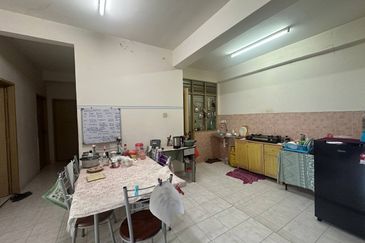 Pangsapuri Bukit Beruang Utama