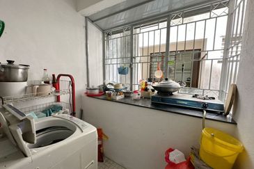 Pangsapuri Kota Laksamana Utama