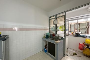 Pangsapuri Kota Laksamana Utama