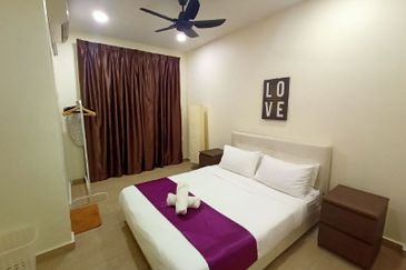 PANGSAPURI SUNGAI NAGA (TUN SRI LANANG)