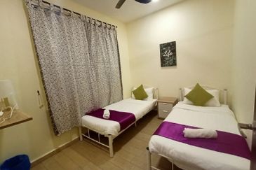 PANGSAPURI SUNGAI NAGA (TUN SRI LANANG)