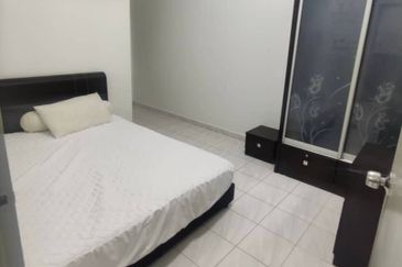 PANGSAPURI GOLDEN SHOWER(KONDOMINIUM RUBY)