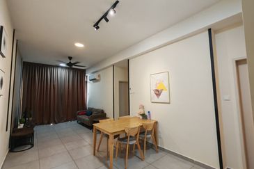 The Quartz Residence