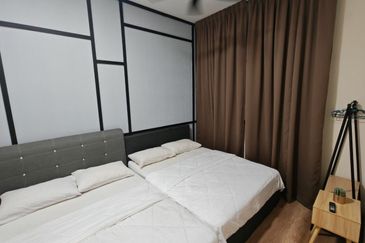 The Quartz Residence