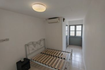 PANGSAPURI GOLDEN SHOWER(KONDOMINIUM RUBY)