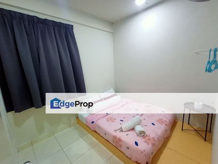 FEMALE ROOM PR1MA Residensi Rumpun Bahagia Bachang Melaka Tengah, Melaka, Melaka Tengah
