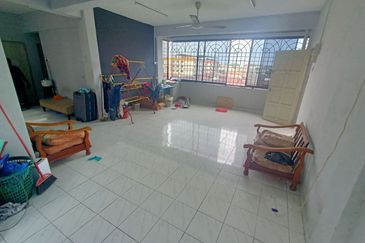 Pangsapuri Cherry (Bandar Hilir)