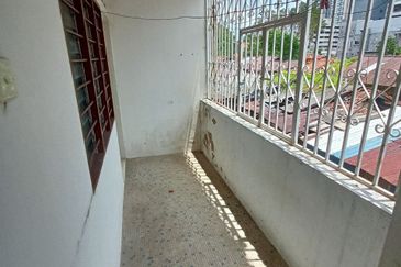 Pangsapuri Tun Sri Lanang