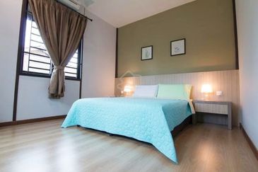 Freehold Bandar Hilir Taman Seng Heng 2 Storey Wooden Design Bungalow For Sale RM 728,000 ( CHAN 0105280170 )