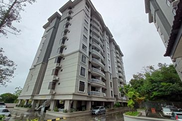 CHENG HEIGHTS CONDOMINIUM