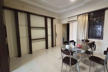 CHENG HEIGHTS CONDOMINIUM