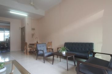 University Green Apartment
