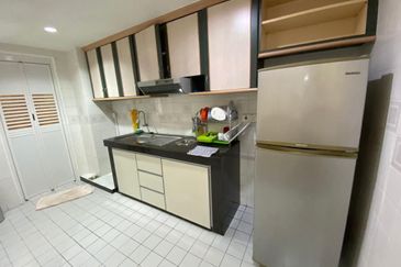 KONDOMINIUM SELAT HORIZON