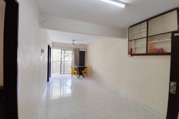 Pangsapuri Kota Laksamana Utama