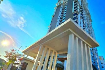 The Quartz Residence