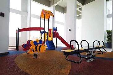 The Quartz Residence