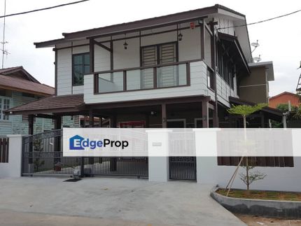 Bandar Hilir 2 Storey Half Wooden Bungalow Renovated Taman Seng Heng Melaka Town, Melaka, Bandar Hilir