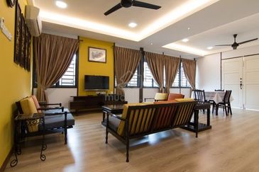 Bandar Hilir 2 Storey Half Wooden Bungalow Renovated Taman Seng Heng Melaka Town