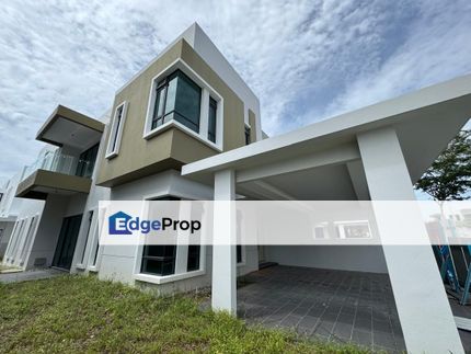 8 Residence FREEHOLD 2 Storey Semi D Padang Temu Ujong Pasir Melaka Town Area, Melaka, Melaka Tengah