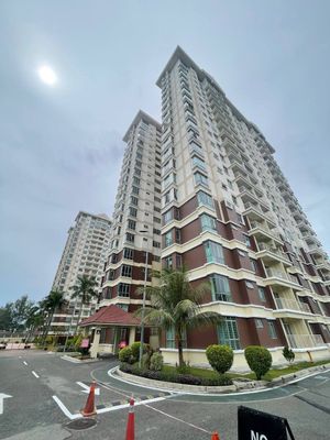 CORNER UNIT BIGGEST SIZE Unipark Condominium Bangi for Sale for Sale ...