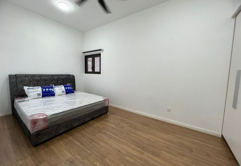 The WaterEdge Apartments