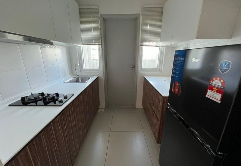 Seasons Luxury Apartments @ Amara Larkin