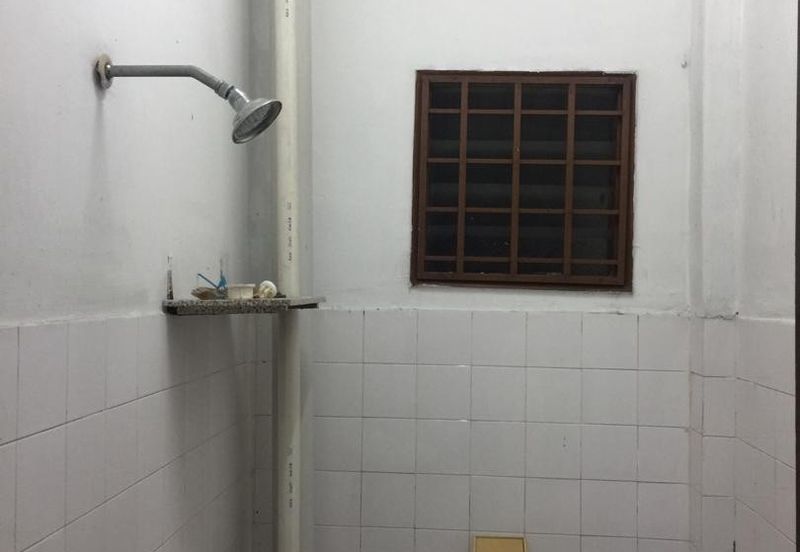 Ria 1 Apartment, Taman Megah Ria