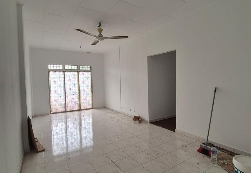 Ria 1 Apartment, Taman Megah Ria