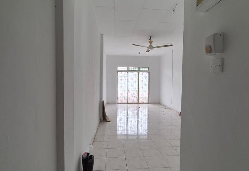 Ria 1 Apartment, Taman Megah Ria