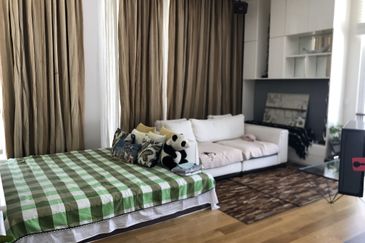 Emerald Bay @ Puteri harbour