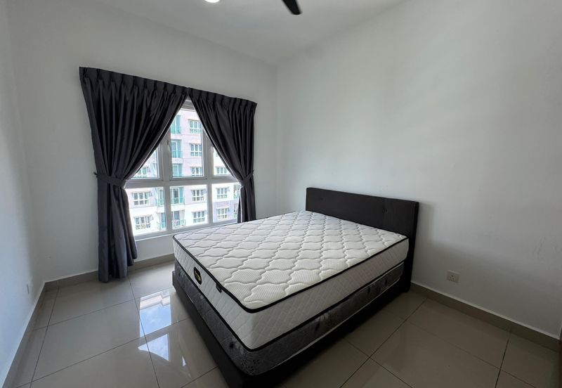 Seasons Luxury Apartments @ Amara Larkin