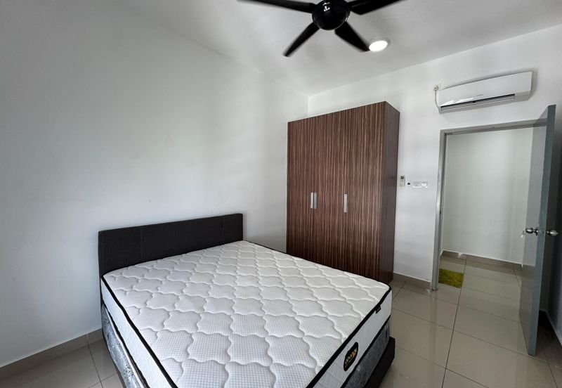 Seasons Luxury Apartments @ Amara Larkin