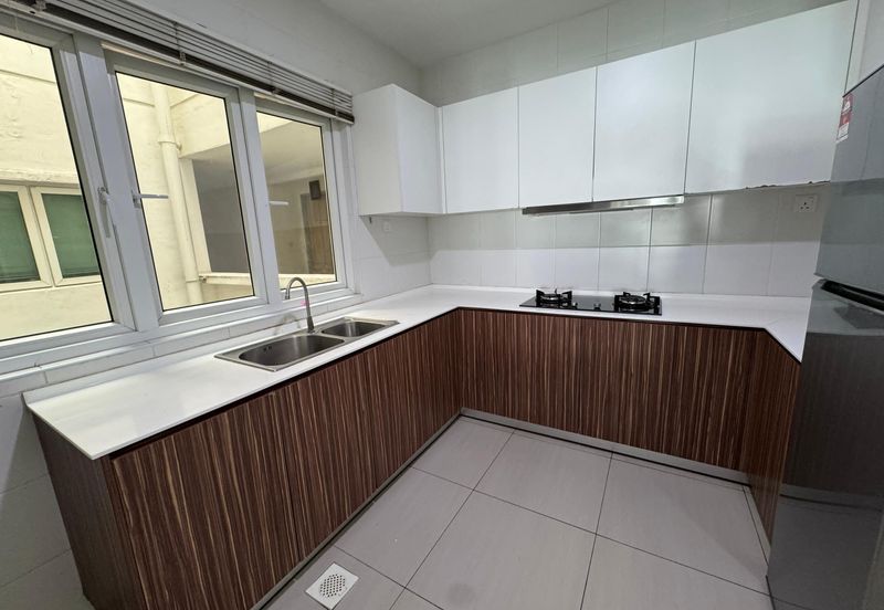 Seasons Luxury Apartments @ Amara Larkin