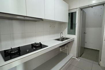 Seasons Luxury Apartments @ Amara Larkin