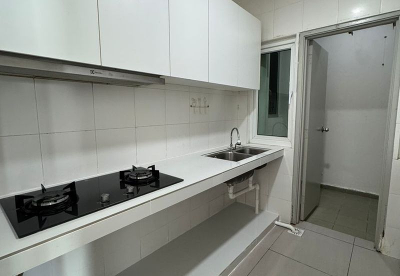 Seasons Luxury Apartments @ Amara Larkin