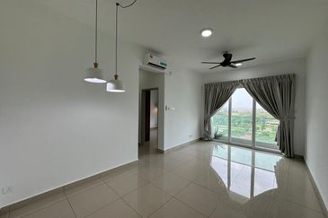 Seasons Luxury Apartments @ Amara Larkin