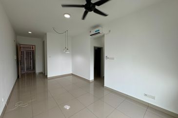 Seasons Luxury Apartments @ Amara Larkin