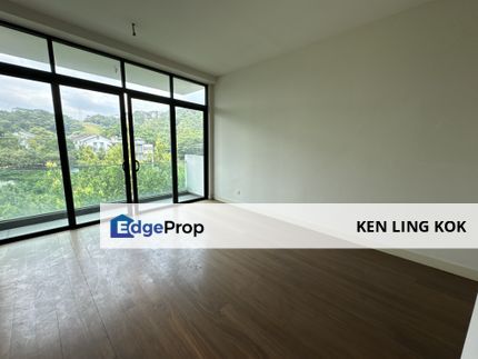 Landed Corner Unit in Forest, Selangor, Damansara Perdana