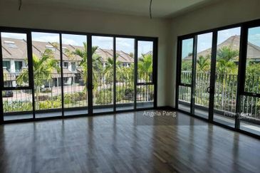 Charms of Nusantara, Setia Eco Glades