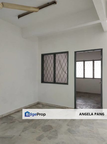 Taman Kinrara 2 20x60 sf, Double sty For Sale , Selangor, Puchong