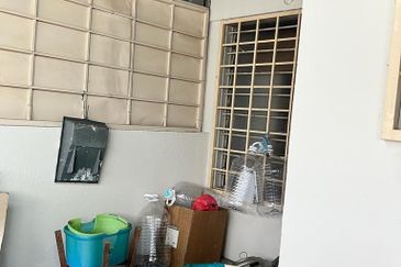 Taman Pinggiran Putra