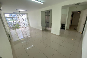 Midfields Condominium