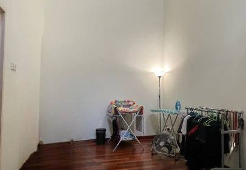 Bandar puteri Puchong 11, 2 Storey House 